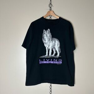 Vintage Living On The Edge Wolf T-shirt Size XL